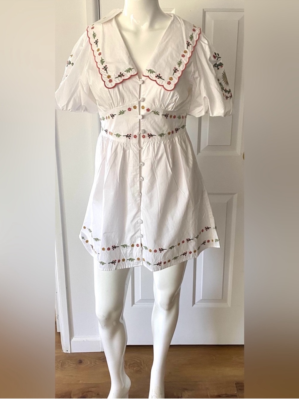 NWT Caroline Constas Embroidered Button-Front Mini Dress . Vacation/summer.